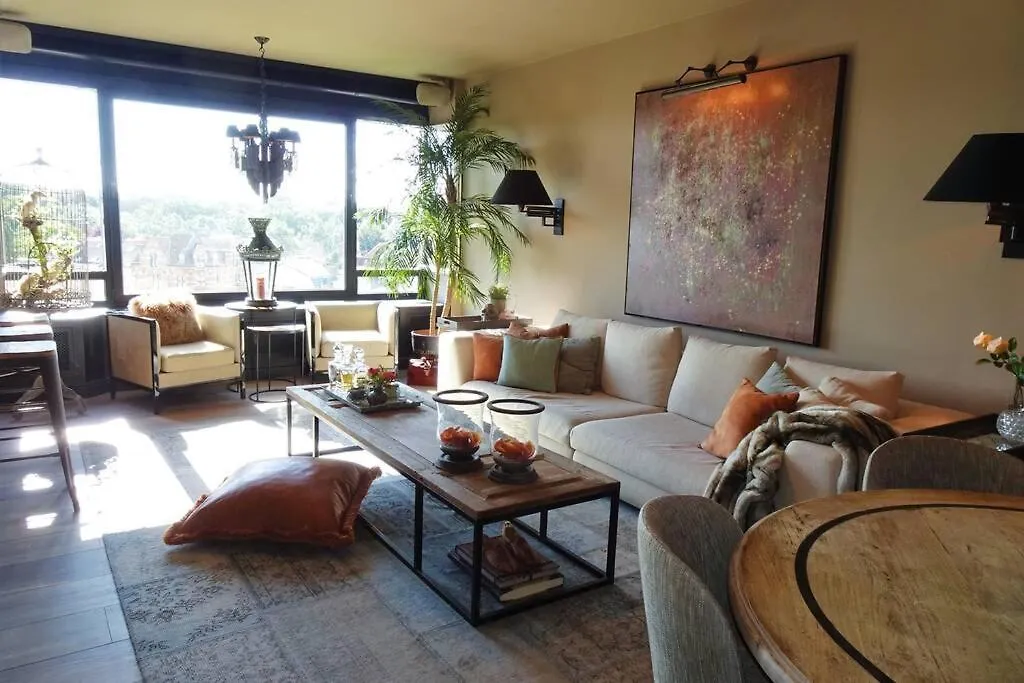 Luxurious Apartment Near Park Antwerp