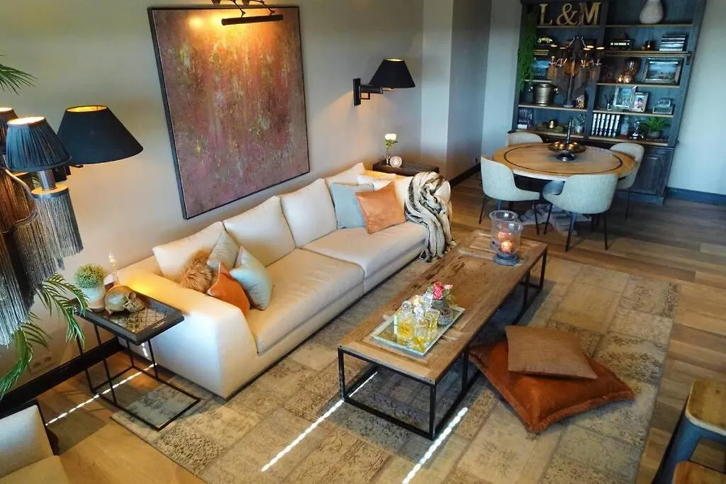 Luxurious Apartment Near Park Antwerp